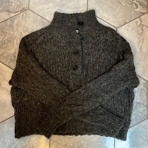 Everlane gray alpaca sweater, size small